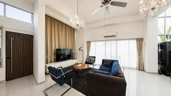 2 Storey Move In Condition Semi D with Wide Frontage in Siglap image 1 of 10
