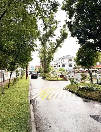 Florence road photo 2