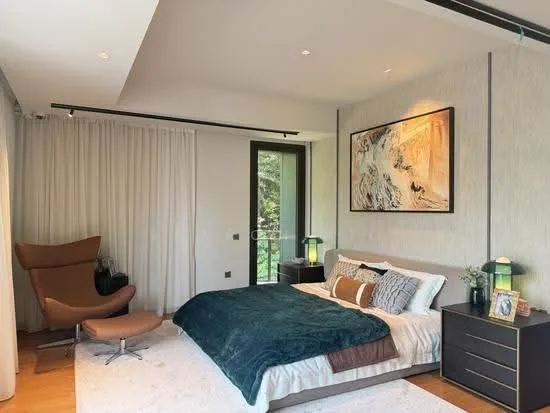53 Greenbank Park image 1 of 10