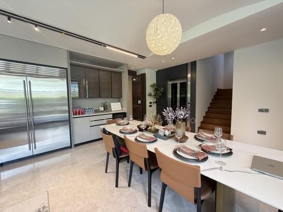 53 Greenbank Park photo 3