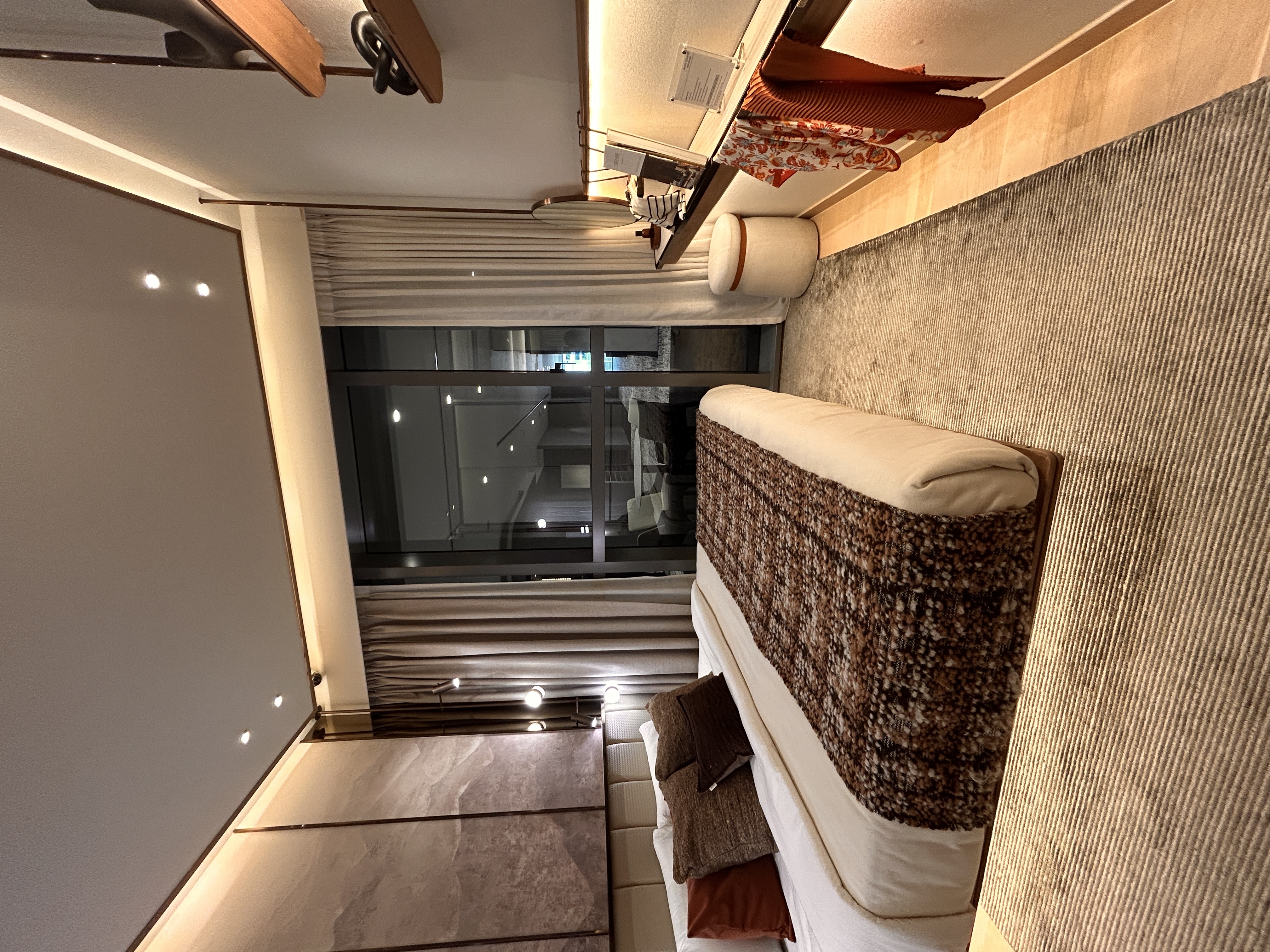 UNION SQUARE RESIDENCES image 1 of 7