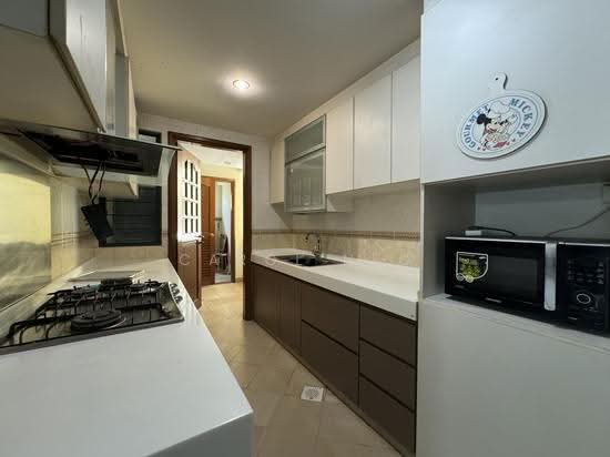 Westcove Condominium photo 6