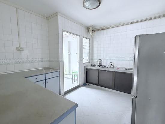 771 Pasir Ris Street 71 photo 5