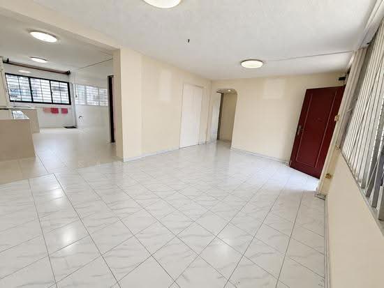 840 Tampines Street 82