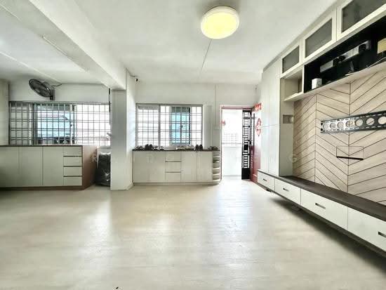 723 JURONG WEST AVENUE 5 image 1 of 5