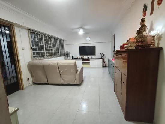 754 Yishun Street 72 image 1 of 8