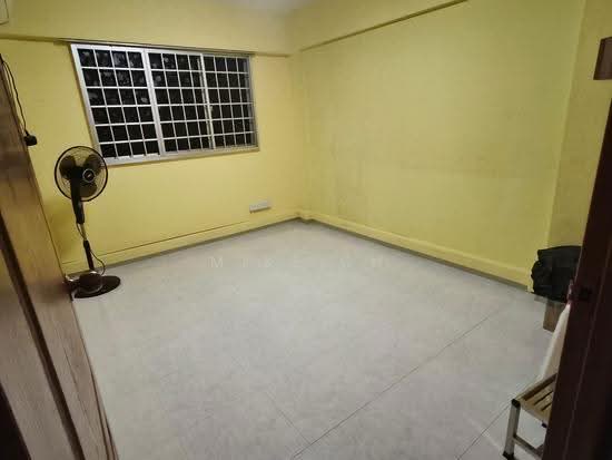 754 Yishun Street 72 photo 2