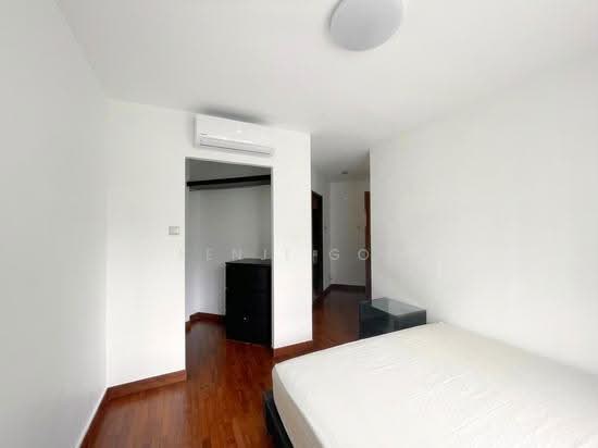 299 Punggol Central photo 4