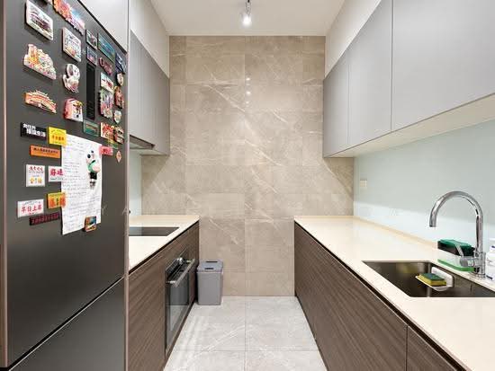 Stirling Residences photo 4