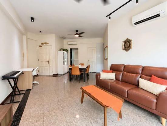 Palmwoods photo 2
