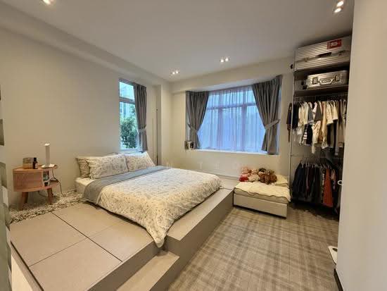 Hillview 128 photo 6