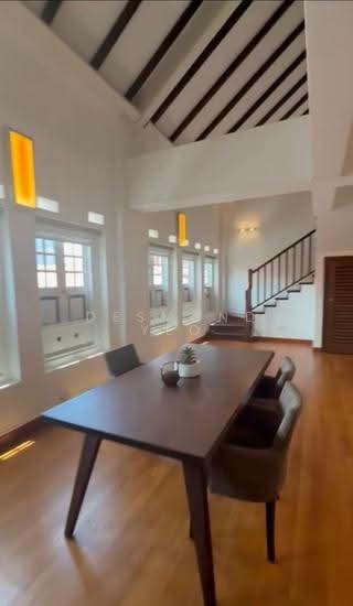 Empire Lofts image 1 of 9