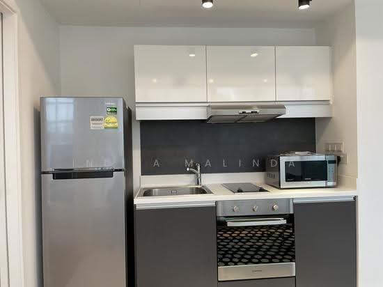 Paya Lebar Road photo 6