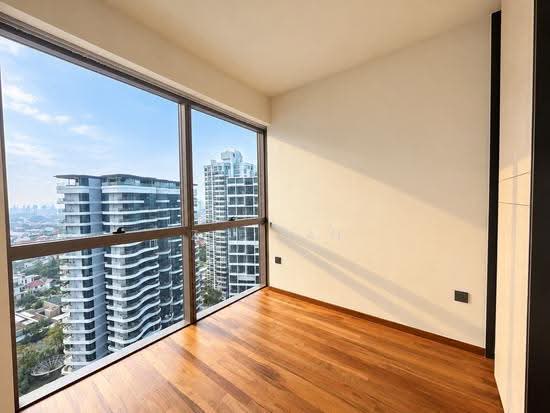 Coastline Residences photo 4
