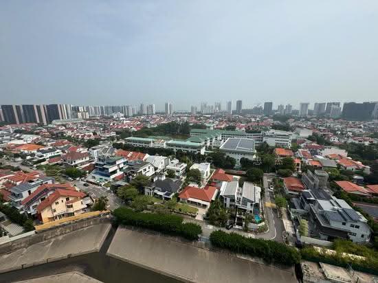 Grand Dunman photo 3