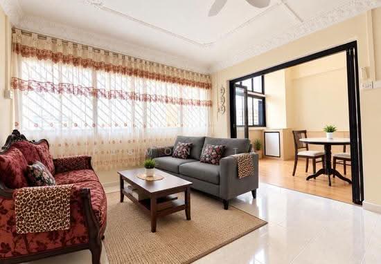 863 Tampines Street 83 image 1 of 10