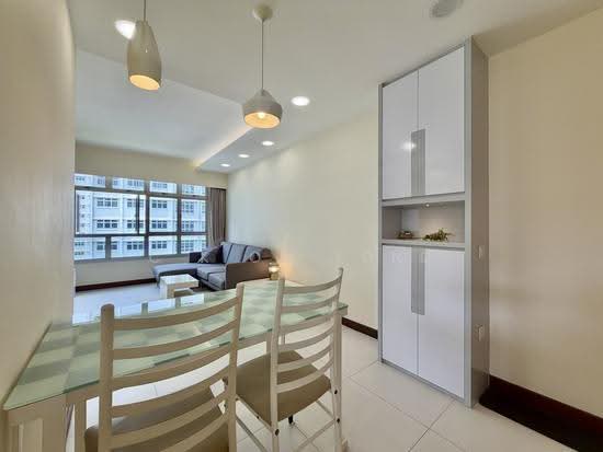 524B Tampines Central 7 photo 2