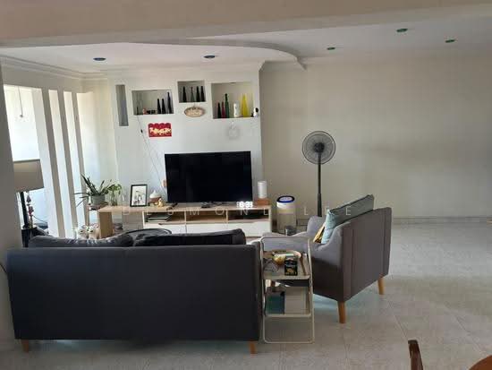 311 Tampines Street 33 image 1 of 6