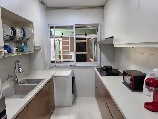 643 Punggol Central photo 5