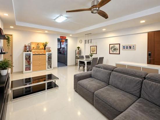 524 Hougang Avenue 6 image 1 of 9