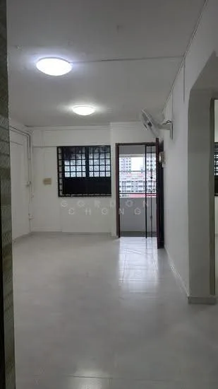 329 Ang Mo Kio Avenue 3 image 1 of 5