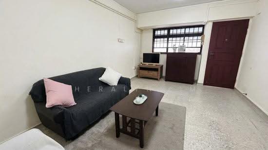 412 Pandan Gardens image 1 of 10