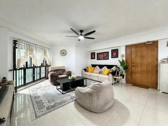 987D Jurong West Street 93 photo 2