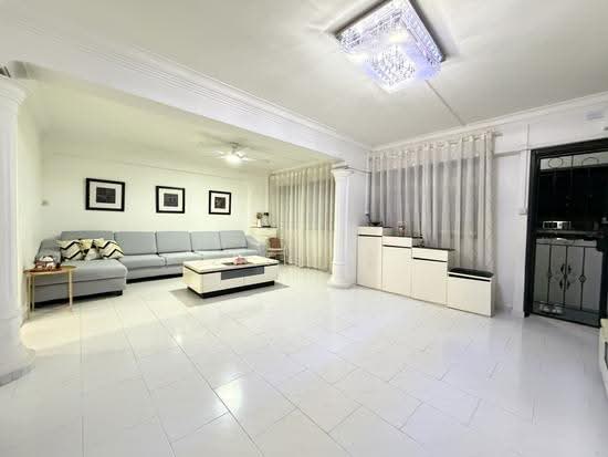280 Choa Chu Kang Avenue 3 photo 2