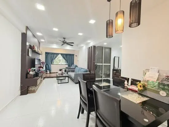 353 Woodlands Avenue 1 image 1 of 6