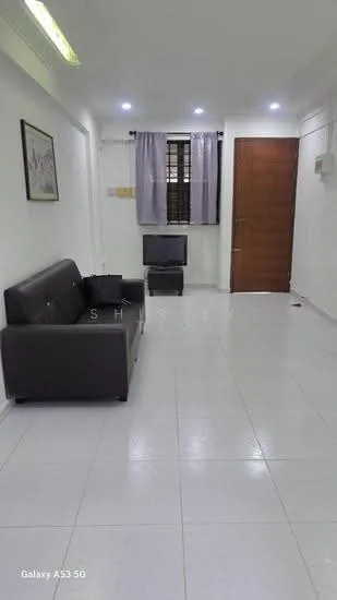 102 Jurong East Street 13 image 1 of 10