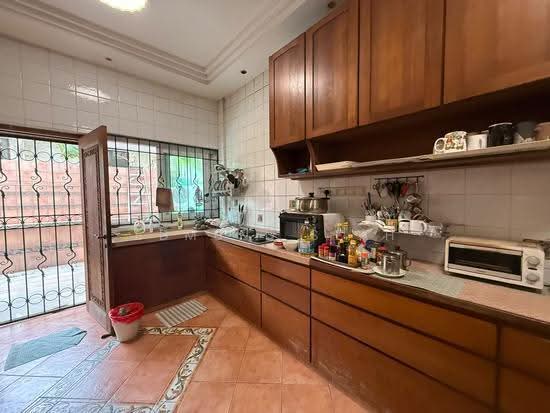 ★ Serangoon Garden Estate ★ Rare Corner Semi-D ★ Double Frontage ★ 6 Ensuites ★ photo 6
