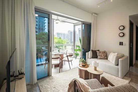 WILSHIRE RESIDENCES image 1 of 10