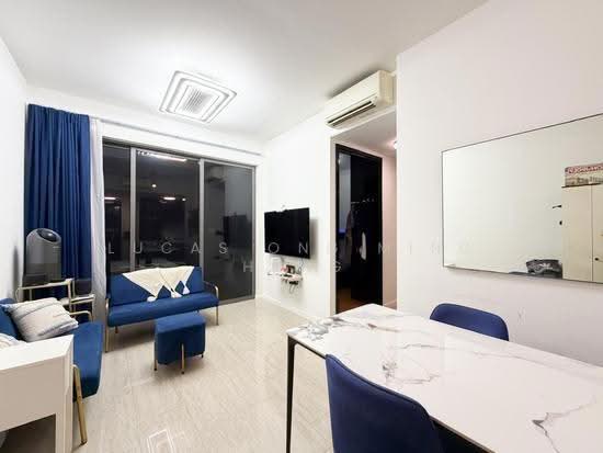 Stratum image 1 of 9