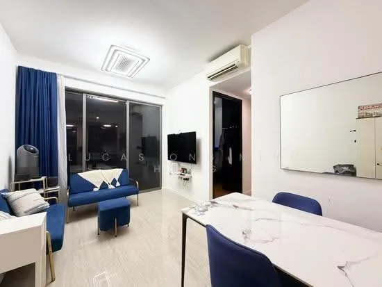 Stratum image 1 of 9