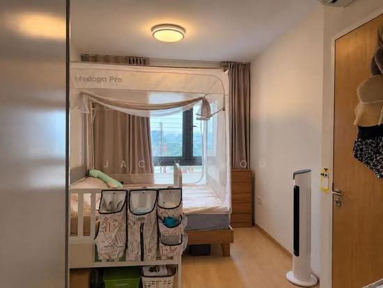 The Lakefront Residences photo 4