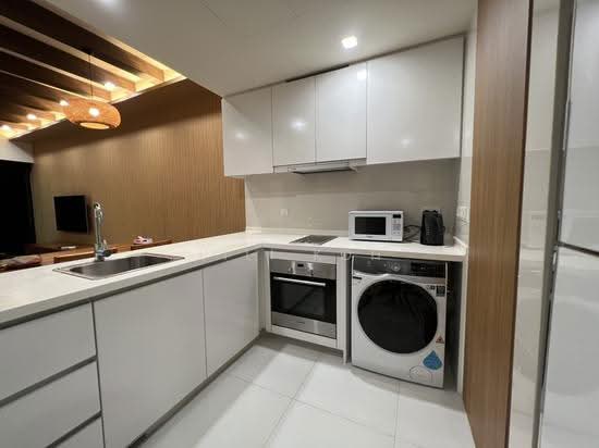 D'Leedon photo 2