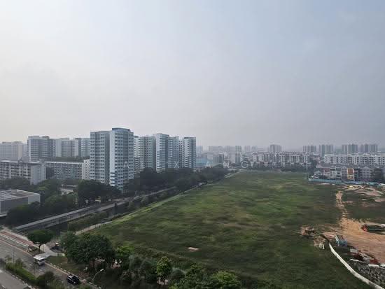 Grand Dunman image 1 of 8