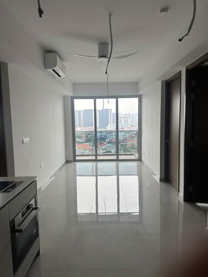 Grand Dunman image 1 of 5