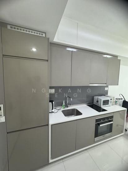 J Gateway photo 3