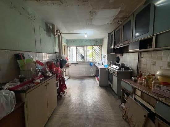 510 West Coast Drive photo 4