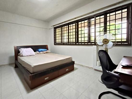 628 Hougang Avenue 8 photo 6