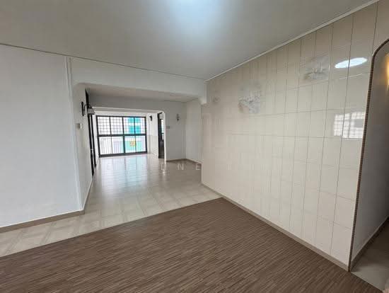220 Jurong East Street 21 image 1 of 6