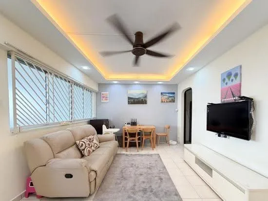 403 Yishun Avenue 6 image 1 of 8
