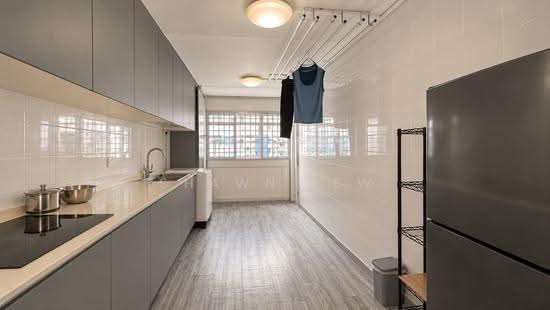 237 Tampines Street 21 image 1 of 10