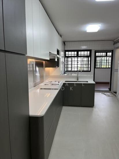 19 Hougang Avenue 3