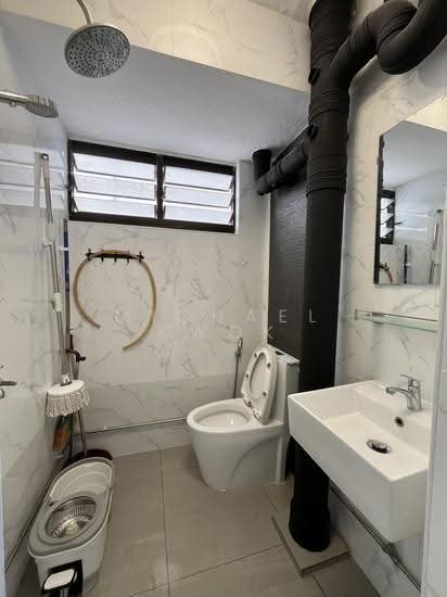 19 Hougang Avenue 3 photo 6