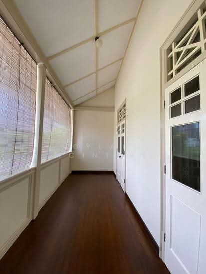 Boon Keng MRT, Balestier Road, 1km to Hong Wen School, 2 Story Conservation House for Rent image 1 of 9