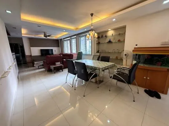 928 Hougang Street 91 image 1 of 8