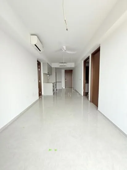 Grand Dunman image 1 of 7