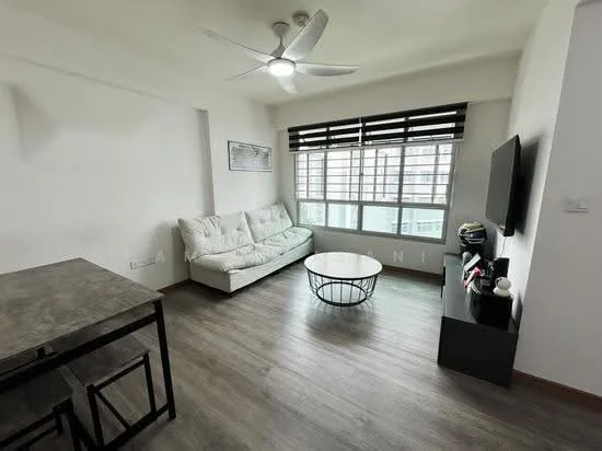 102B Canberra Street image 1 of 10